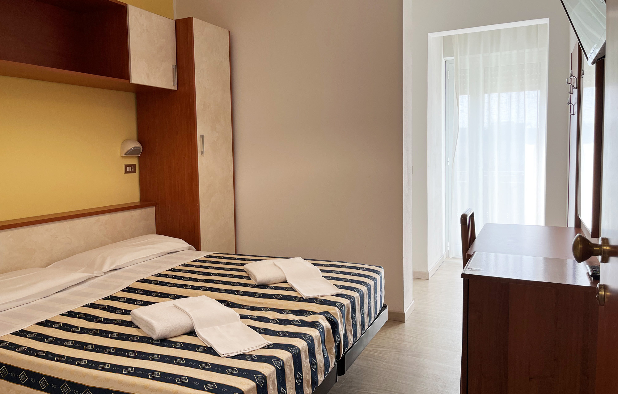 media.Slide_Camere_4Hotel_Serena_GatteoMare